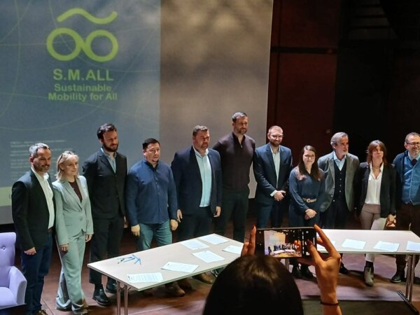 Στο Βουκουρέστι ο Αντιδήμαρχος Δημοτικής Αστυνομίας & Κυκλοφοριακών Παρεμβάσεων Δ. Λαρισαίων για διακρατική συνάντηση προγράμματος (φωτ.)