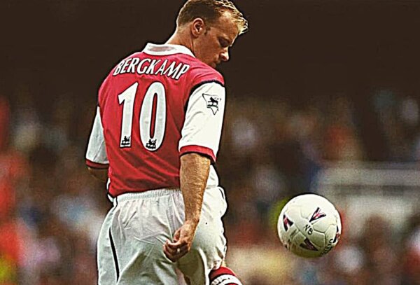 Ο Ντένις Μπέργκαμπ δεν έπαιζε ποτέ στα εκτός έδρας παιχνίδια της Άρσεναλ – Ο παράξενος λόγος