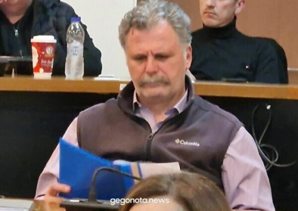 Περιπέτεια υγείας για τον αντιδήμαρχο Σπύρο Γάτο – Αισθάνθηκε αδιαθεσία στο Δημαρχείο Βόλου – Διακομιδή στο ΠΓΝΛ