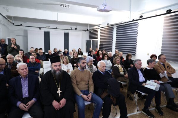 Παρουσιάστηκε το ημερολόγιο της Φωτοθήκης Λάρισας (φωτ. & βίντεο)