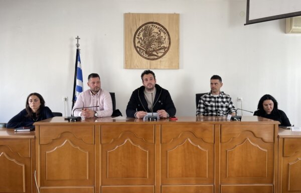 Κλειστός ο Δήμος Τυρνάβου στις 16 Δεκεμβρίου- Συγκέντρωση στις 11.00 στην πλατεία