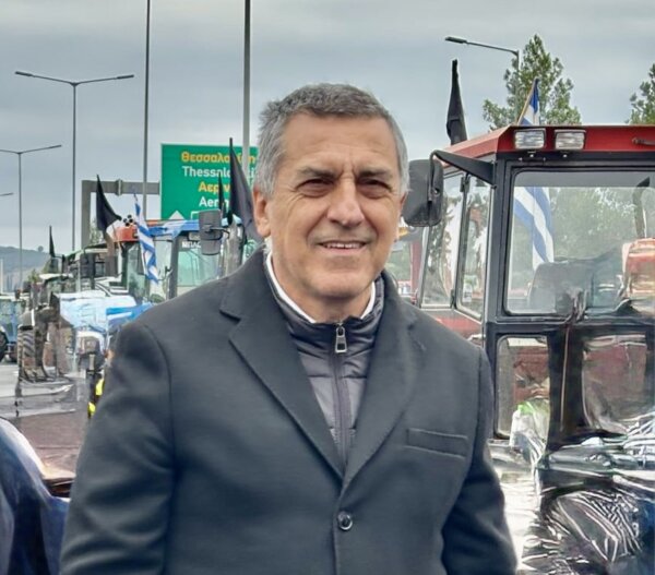 H αυτοψία Κουρέτα σε μπλόκα και παραδρόμους…