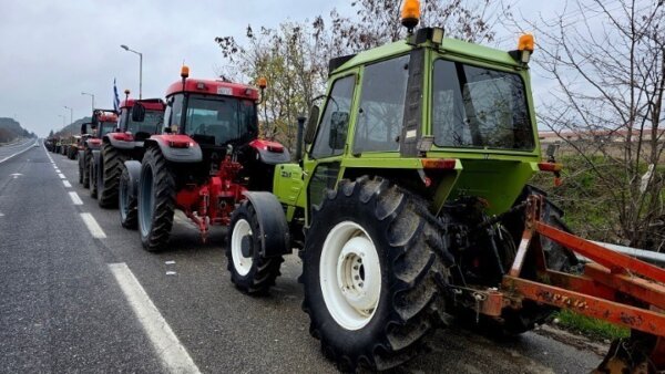 Να επανέλθουν στον θεσμικό διάλογο καλούν τους αγρότες ΕΒΕΘ – ΒΕΘ – ΣΒΕ – ΣΕΒΕ
