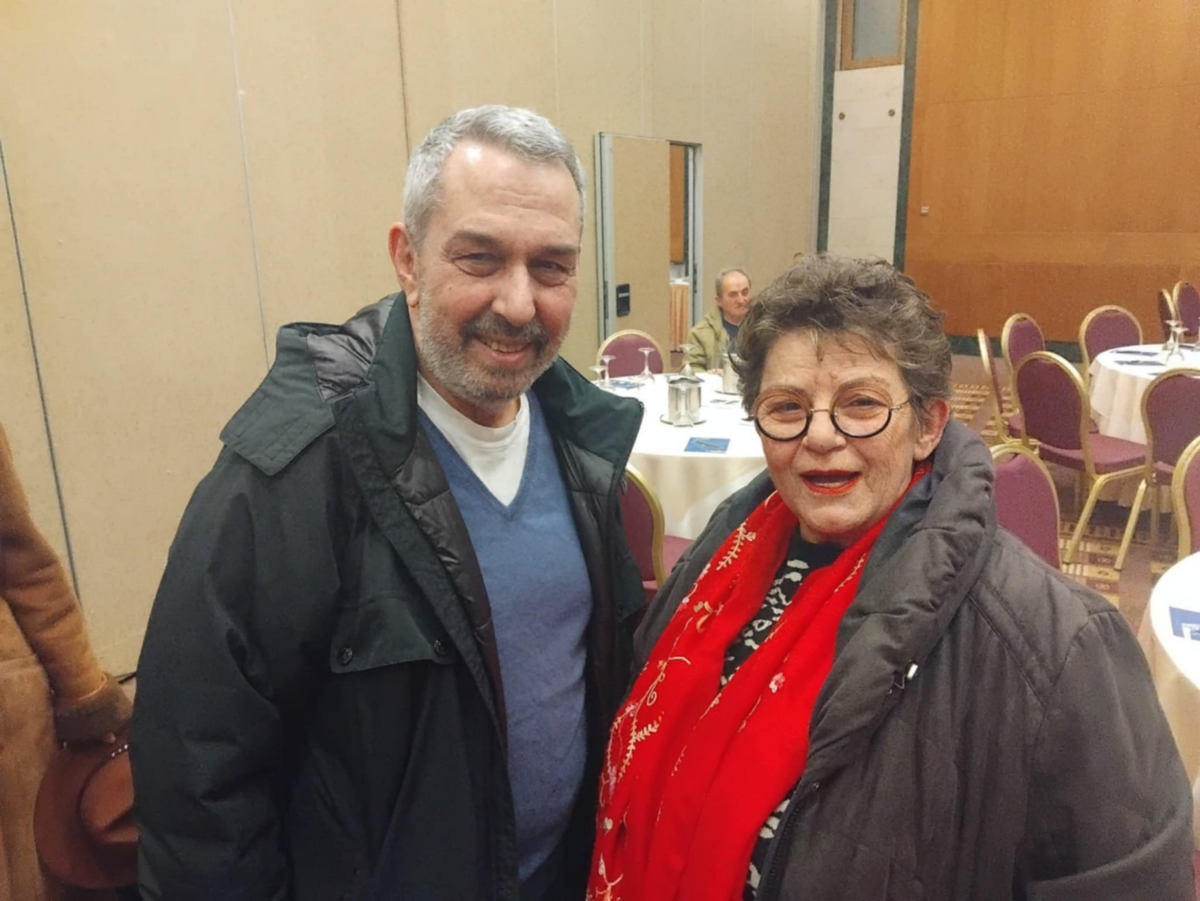 Στο ενσταντανέ, ο Χρήστος Χατζηπαναγιώτης με τη συνεργάτιδα της larissanet, Στέλλα Μπάσδρα