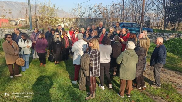 Μνημεία του Τυρνάβου επισκέφθηκε ο Σύλλογος Φίλων Διαχρονικού Μουσείου Λάρισας (φωτ.)