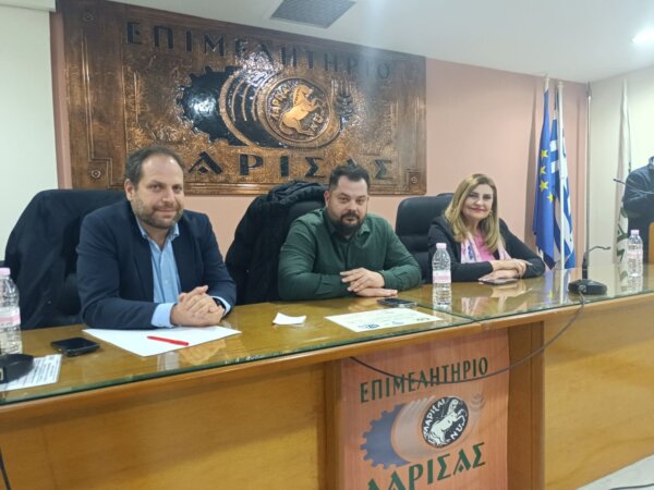 Εκκίνηση προσυνεδριακών ολομελειών στο ΠΑΣΟΚ Λάρισας