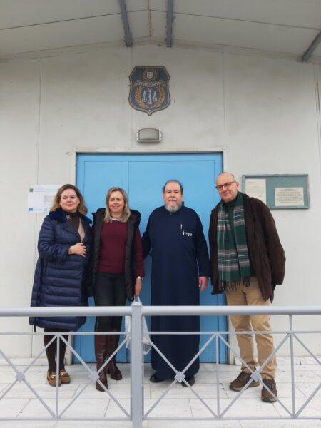 Δωρεές για τους άπορους κρατούμενους στο Σωφρονιστικό Κατάστημα Λάρισας (φωτ.)