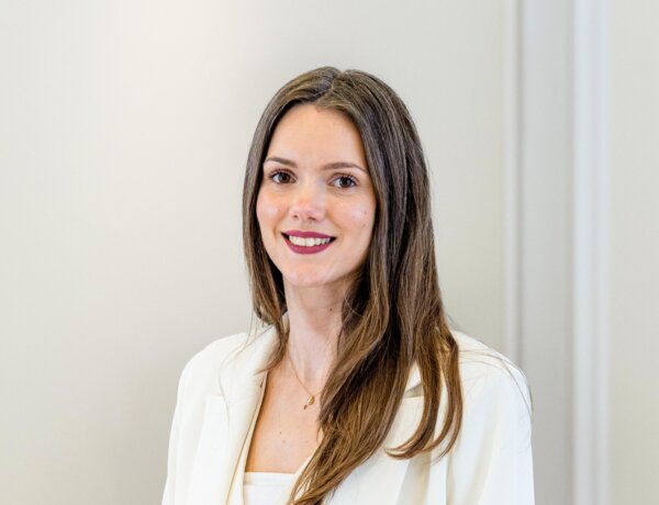 Φρειδερίκη Ζάβαλου: «Καμία επαγγελματική επιτυχία δεν έχει αξία αν δεν συνοδεύεται από ήθος»