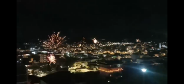 Φάρσαλα: Με πυροτεχνήματα η έλευση του 2026 (βίντεο)