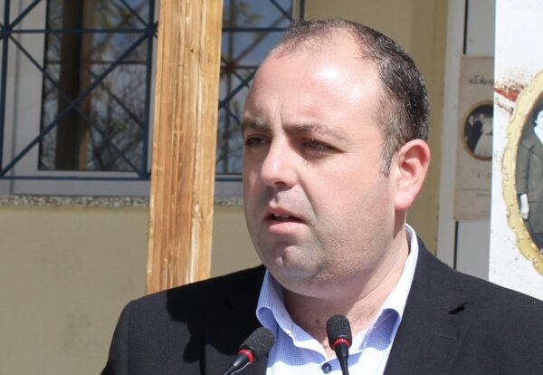 Ο ευχές του Λάμπρου Ζάρρα για το νέο έτος