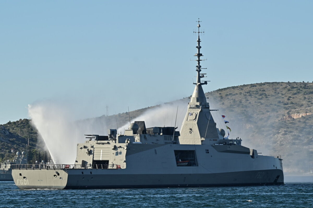 Υποδοχή της πρώτης ελληνικής, υπερσύγχρονης φρεγάτας Belharra "Κίμων", στο Ναύσταθμο της Σαλαμίνας, Πέμπτη 15 Ιανουαρίου 2026. (ΜΙΧΑΛΗΣ ΚΑΡΑΓΙΑΝΝΗΣ/EUROKINISSI)