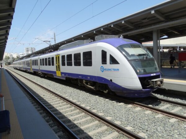 Hellenic Train :Με καθυστέρηση 64 λεπτών αναχώρησε η αμαξοστοιχία Θεσσαλονίκη- Αθήνα λόγω τεχνικού προβλήματος