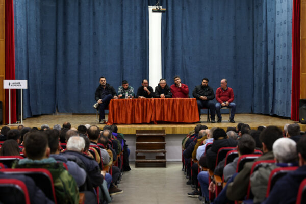 Στους δρόμους ξανά οι αγρότες: Σκέψεις για συλλαλητήριο στην Αθήνα ή στη Θεσσαλονίκη – Την Τετάρτη η πανελλαδική στη Νίκαια Λάρισας