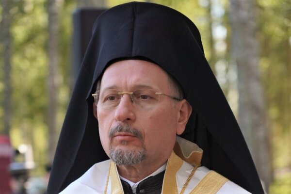 Ο Κυδωνιών Αθηναγόρας, εκπρόσωπος του Οικουμενικού Πατριάρχου στα Τρίκαλα