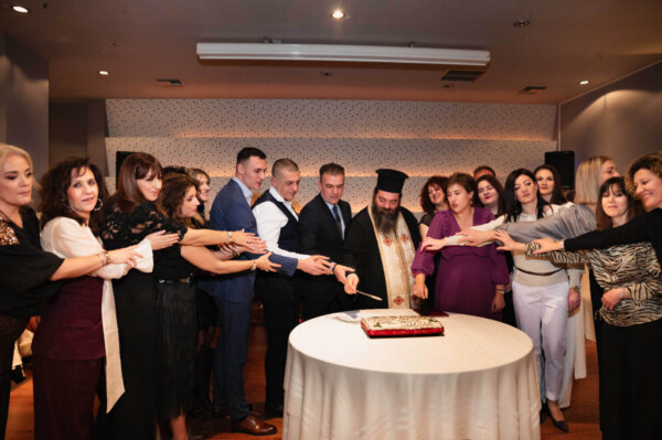 Με τριαντάφυλλα, ευχές και δυναμική παρουσία η κοπή πίτας του προγράμματος «Άθληση & Γυναίκα» Δ. Λαρισαίων (φωτ.)