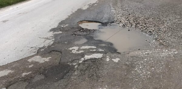 Λάρισα: Οδός Μαρτάλη ή αλλιώς… πίστα moto cross