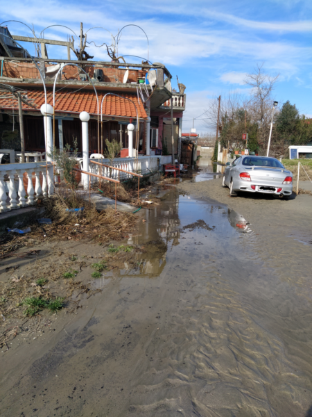 ΛΑ.ΣΥ.: Οδοιπορικό στα παράλια του Δ. Τεμπών – Εικόνες από τις ζημιές μετά την βροχόπτωση