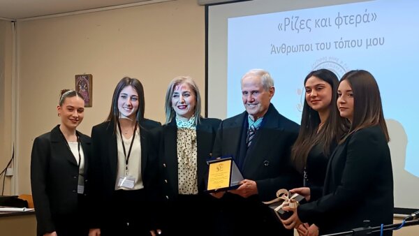 «Ρίζες που έγιναν Φτερά»: Εκδήλωση του Γυμνασίου Συκουρίου με κεντρικό προσκεκλημένο τον Ελευθέριο Σαΐτη (φωτ.)