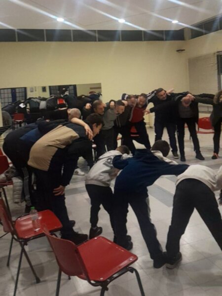 Θεατρικό μάθημα στην χορωδία «Θεσσαλοί Μελωδοί» (φωτ.)