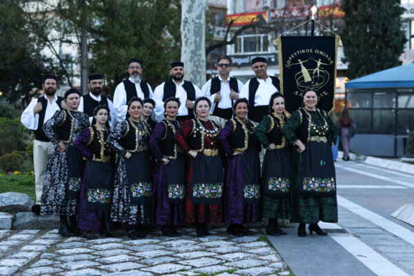 Ολοκληρώθηκε το φιλανθρωπικό φεστιβάλ «Ο Άη Βασίλης Άργησε μια μέρα» (φωτ.)