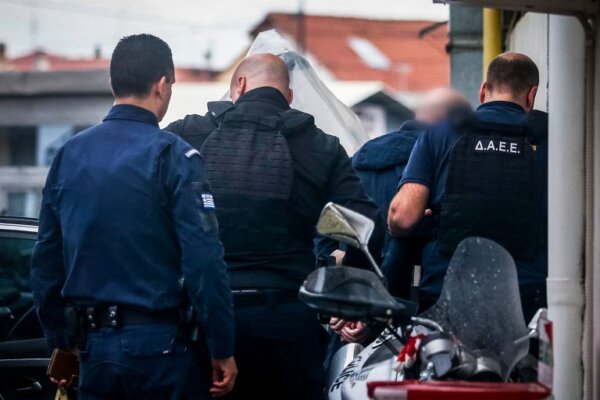 Προφυλακιστέος μετά τη μαραθώνια απολογία του ο ιδιοκτήτης της «Βιολάντα»