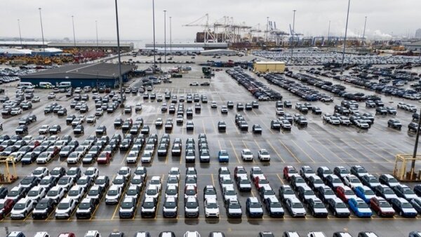 Τα μεταχειρισμένα ηλεκτρικά οχήματα είναι φθηνότερα από τα αντίστοιχα μεταχειρισμένα με κινητήρες εσωτερικής καύσης