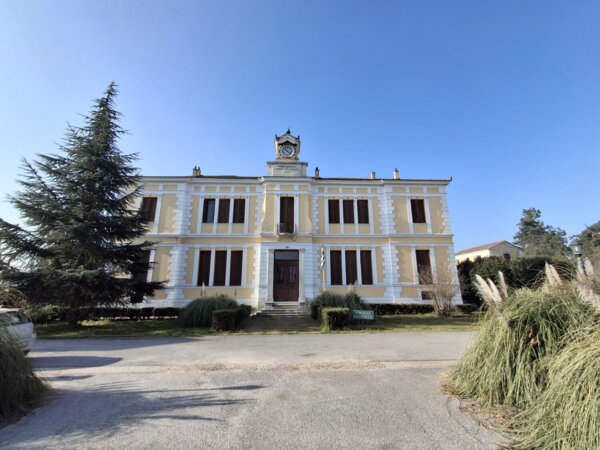 Συνεργασία ΕΛΓΟ–ΔΗΜΗΤΡΑ με ΔΠΜΣ «Προστασία Μνημείων» του ΕΜΠ για τη ΣΑΕΚ Λάρισας – Αβερώφειο Γεωργική Σχολή