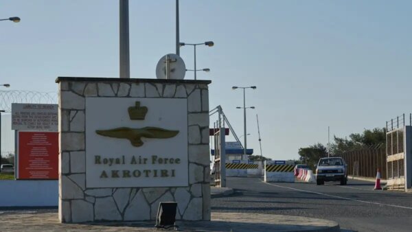 Κύπρος: Σε καθεστώς εκκένωσης μέχρι την Παρασκευή το Ακρωτήρι – Η ανακοίνωση του κυπριακού υπουργείου Εσωτερικών