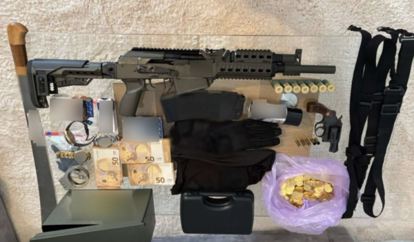 Η απίστευτη δράση της λαρισινής οικογένειας με τις 78 δικογραφίες – Έκλεψαν οστεοφυλάκιο και εκβίασαν συγγενείς