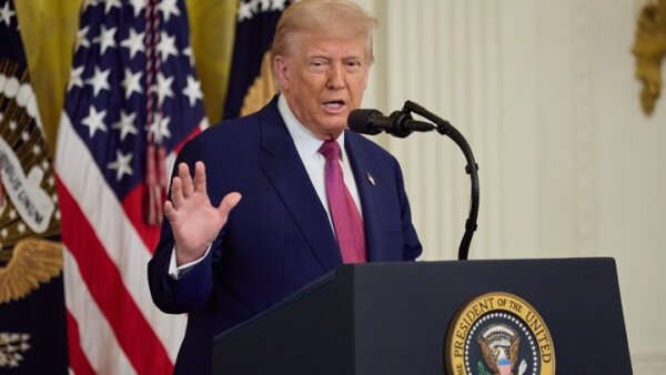 Κρίσιμη ομιλία Τραμπ μετά την απροσδόκητη νίκη των Δημοκρατικών στη Φλόριντα