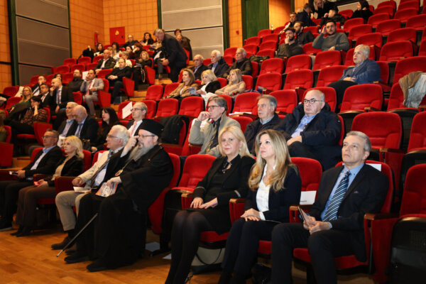 Γιόρτασε τα 20 χρόνια της η Πανεπιστημιακή Αγγειοχειρουργική Κλινική στο Π.Γ.Ν. Λάρισας (φωτ. & βίντεο)