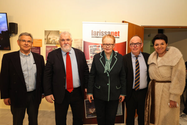 Εικόνες από την παρουσίαση του Λευκώματος-Ημερολογίου 2026 του Διαχρονικού Μουσείου Λάρισας