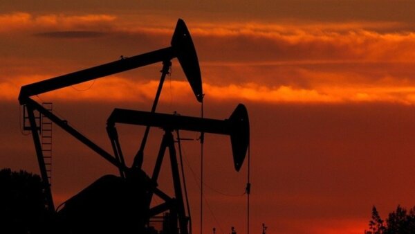 ΕΕ: Σταθερές οι προμήθειες πετρελαίου – Ανησυχία για την επάρκεια των καυσίμων για τα αεροσκάφη