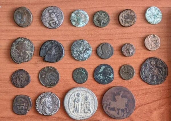 Κέρκυρα: Συνελήφθη 41χρονος για αρχαιοκαπηλία – Κατασχέθηκαν 22 αρχαία νομίσματα