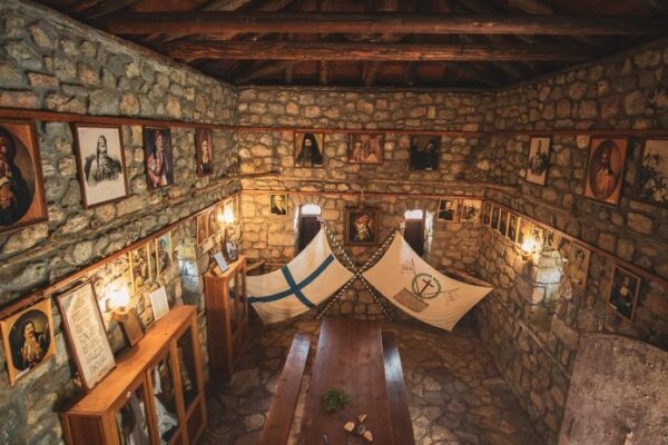 Μπακαλιάρος σκορδαλιά… Γράφει ο Άκυς Μητσούλης