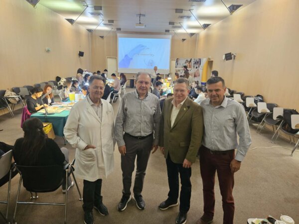 Με αυξημένη ευρωπαϊκή συμμετοχή συνεχίζει το διεθνές σεμινάριο Basic Surgical Skills (BSS) στο ΙΑΣΩ Θεσσαλίας (φωτ.)