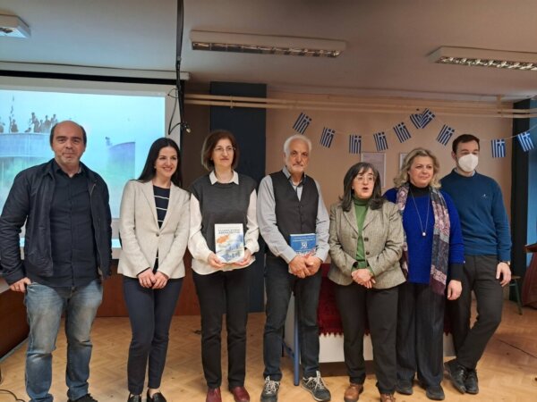 Εκδήλωση για την 71η επέτειο του Εθνικοαπευθερωτικού Αγώνα της Κύπρου στο Πρότυπο ΓΕΛ Λάρισας (φωτ.)