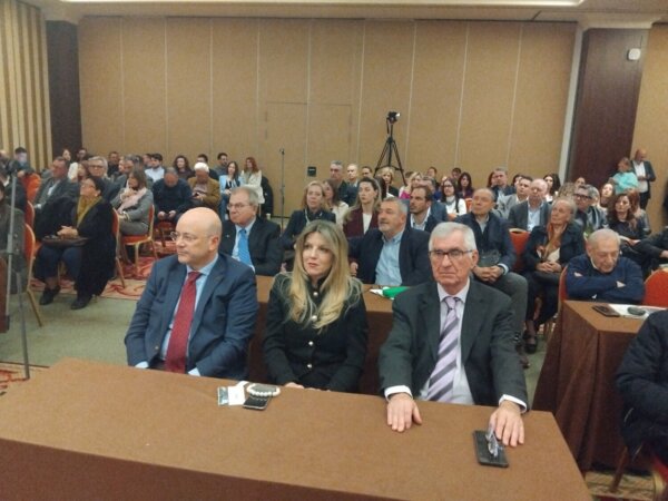 Λάρισα: Ισχυρά μηνύματα για την Ογκολογία και ανάγκη περαιτέρω ενίσχυσης των υποδομών στο συνέδριο της Ογκολογικής Κλινικής του ΠΓΝΛ