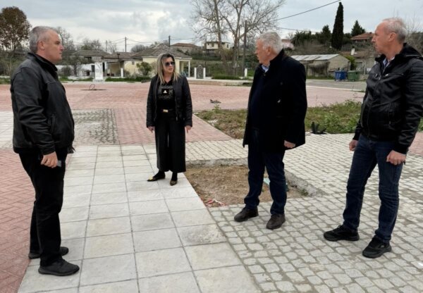 Στο έργο ανάπλασης της πλατείας του Αγίου Γεωργίου ο Θ. Νασιακόπουλος (φωτ.)