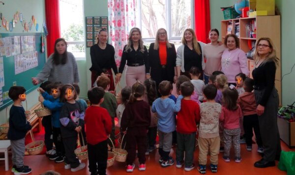 Τα κάλαντα του Λαζάρου από τα παιδιά του Παιδικού Σταθμού Νίκαιας του Δήμου Κιλελέρ