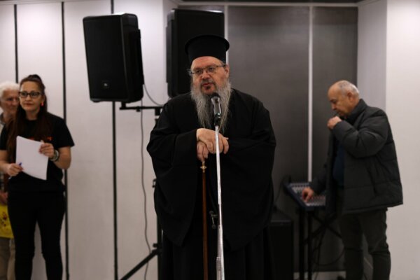 Νέα διάσταση στα συσσίτια δίνει ο Μητροπολίτης Ιερώνυμος