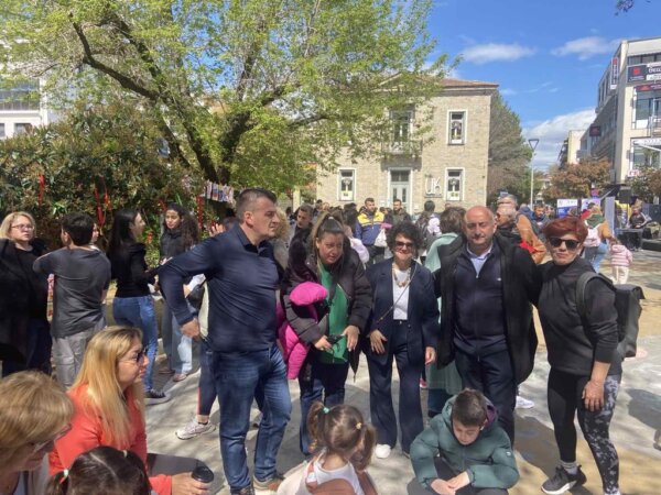 «Καλό Πάσχα» με μεγάλη παιδική γιορτή από τα ΚΔΑΠ του Δήμου Τρικκαίων (φωτ.)