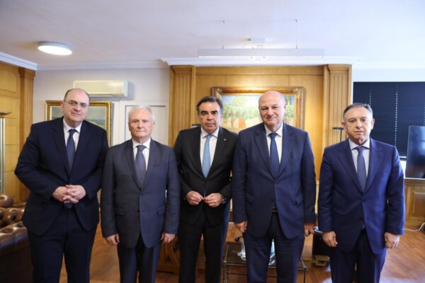 Όσα έγιναν στην τελετή παράδοσης – παραλαβής στο ΥΠΑΑΤ – Τί είπε ο Χρ. Κέλλας (φωτ.)