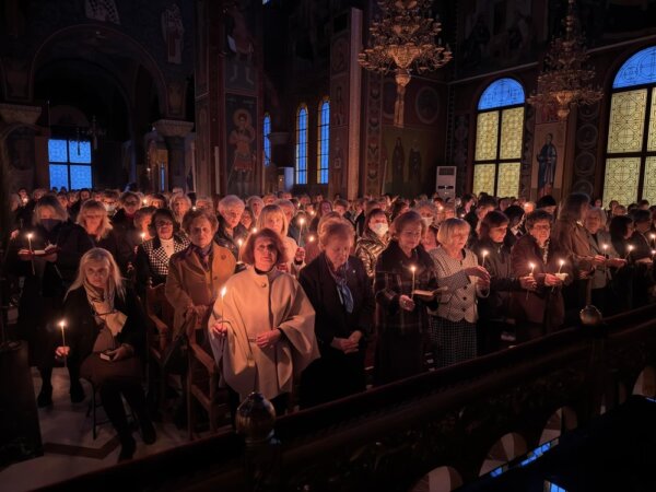 Η Ακολουθία του Νυμφίου στον Ιερό Ναό Αγίου Νικολάου Λαρίσης (φωτ.)