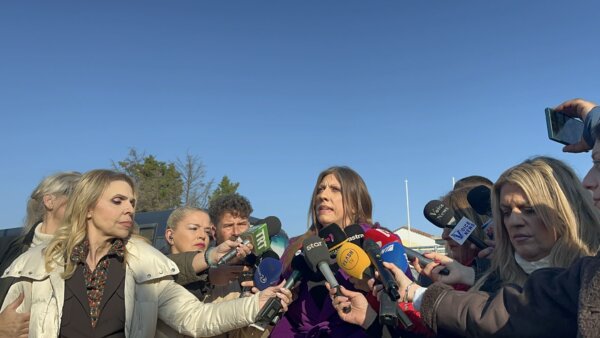 Ζ. Κωνσταντοπούλου από Λάρισα: «Οι αρχές της δίκαιης δίκης έχουν καταρρακωθεί…» (βίντεο)