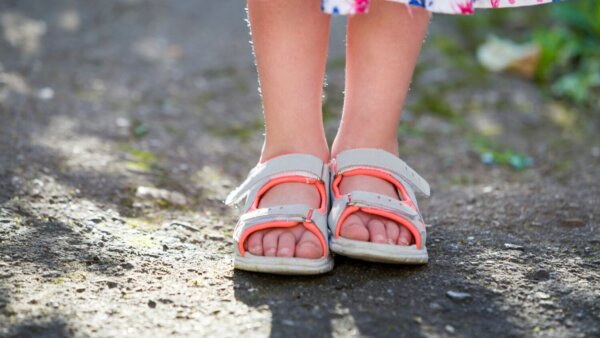 Παιδικά Πέδιλα: Όταν αίσθημα ελευθερίας και ανατομική στήριξη γίνονται ένα
