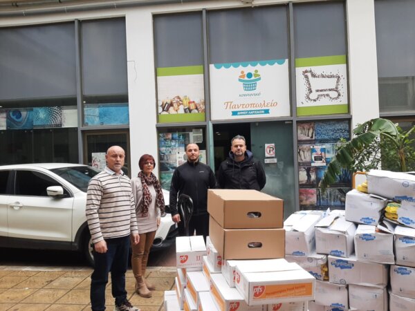 Προσφορά κρεάτων στο Κοινωνικό Παντοπωλείο Δ. Λαρισαίων