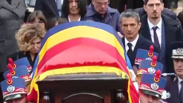 Το τελευταίο «αντίο» στον Μιρτσέα Λουτσέσκου