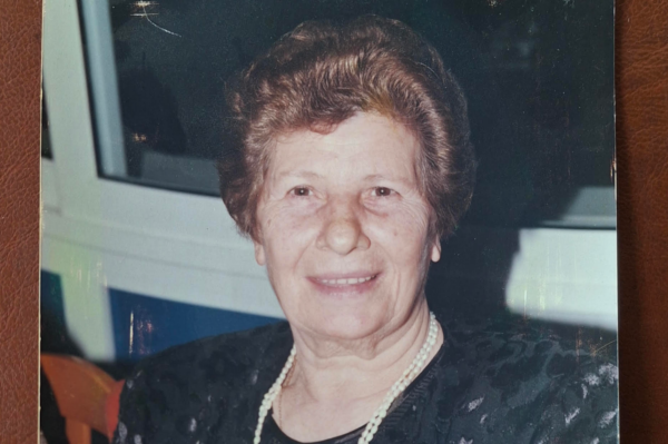 Πέθανε η Ελένη Δαγκλή