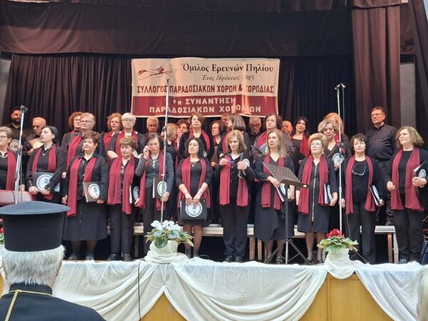 Η Μικτή Χορωδία του Φιλανθρωπικού & Πολιτιστικού Συλλόγου ¨Η ΑΡΩΓΗ¨ Αμπελώνα  σε Φεστιβάλ Χορωδιών στο Ίδρυμα Σταύρος Νιάρχος